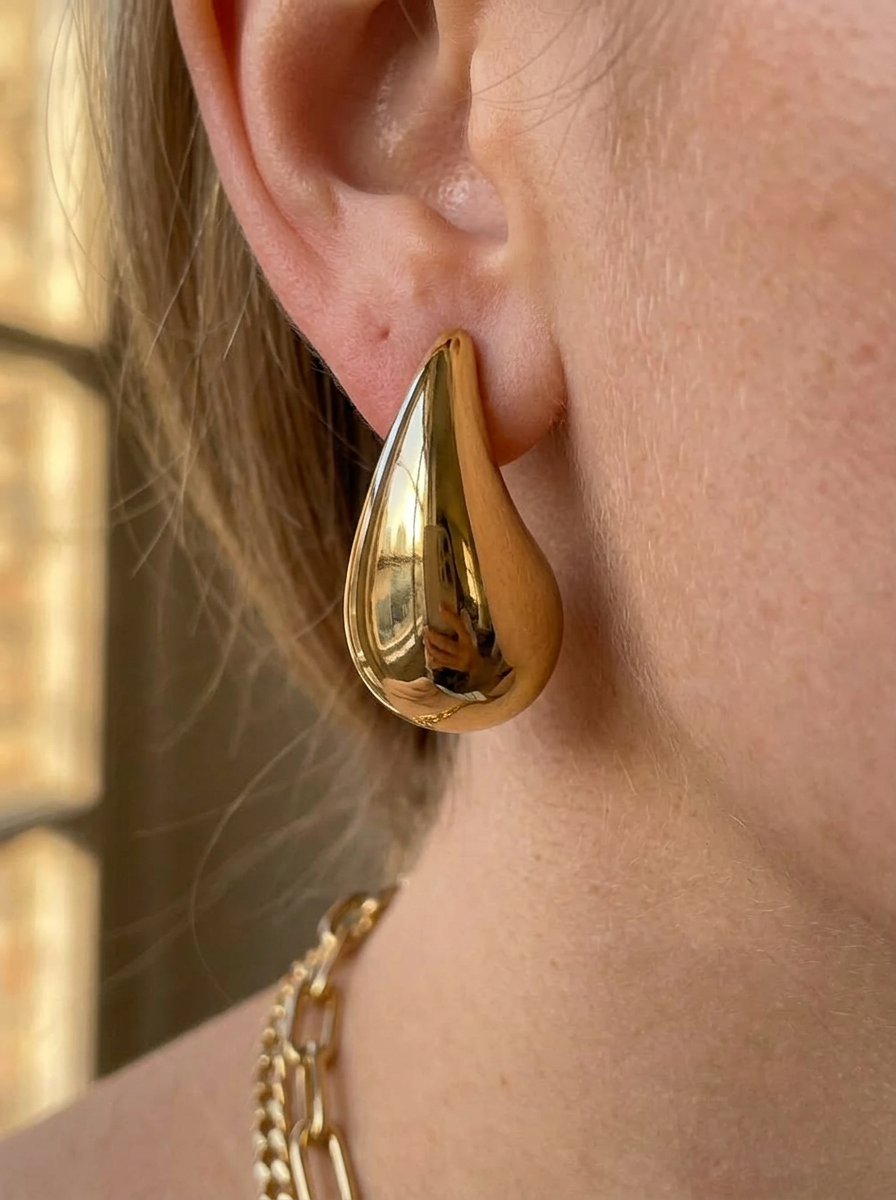 Liquid Light Teardrop Studs